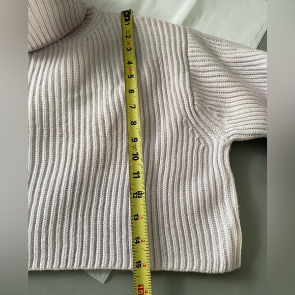 Aritzia Babaton Sweater NEW NWT Guell - Picture 5 of 8